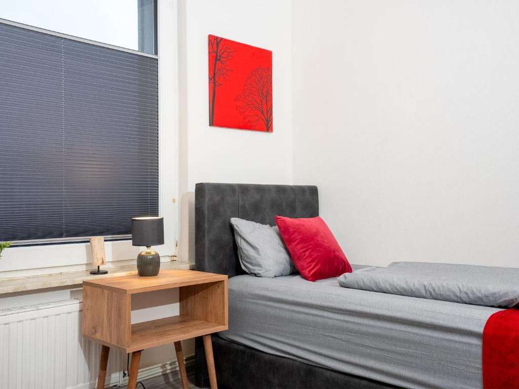 Weiteres Schlafzimmer mit Einzelbetten im Space Duisburg Marxloh